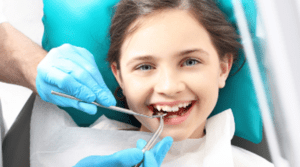 Adana çocuk diş doktorundan randevu alınız çocuk diş hekiminden randevu alınız. en iyi çocuk diş doktoru adana. Çocuk diş doktoru zeynep ersan. diş hekimi zeynep ersan.